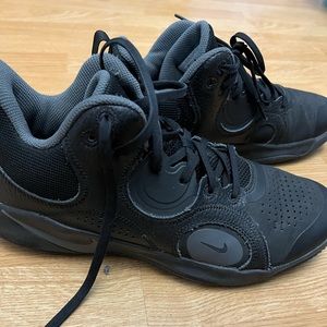 Nike Basketball shoes size 8